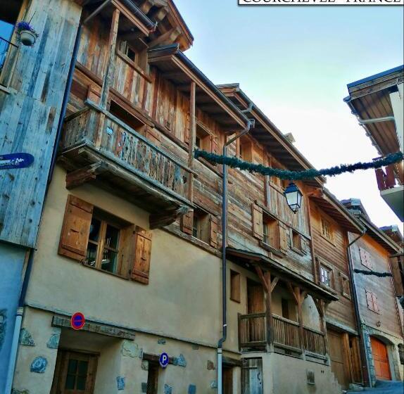 Номер Стандарт с Балконом, Chalet K120   Village Du Praz   Courchevel