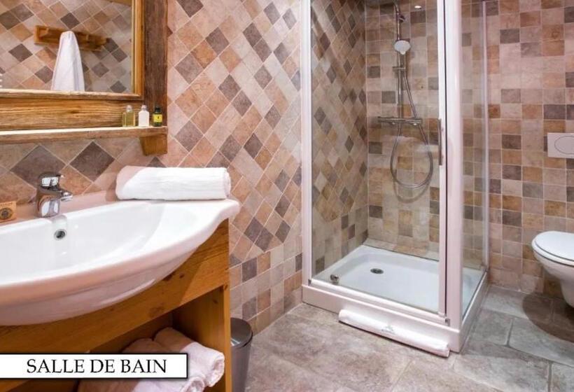 Номер Стандарт с Балконом, Chalet K120   Village Du Praz   Courchevel