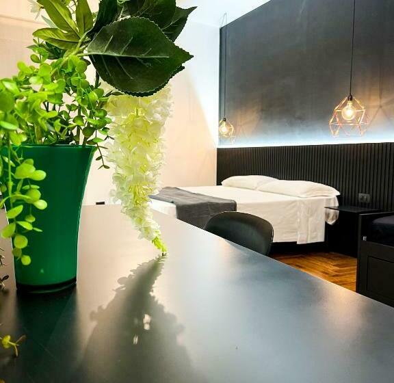 استودیوی استاندارد, The Apartment Agrigento