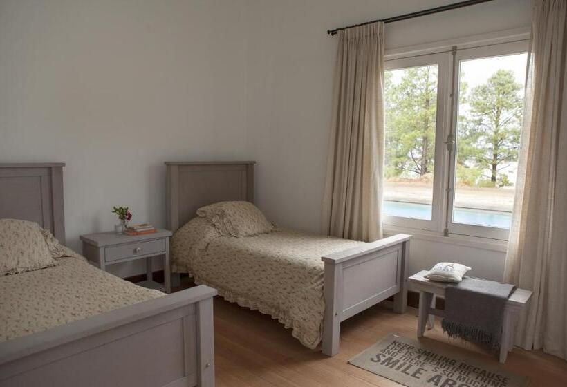 Дом 3 Спальни, Casa Chic Carmelo  Club De Campo