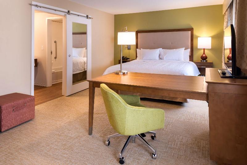 استودیو استاندارد با تخت کینگ, Hampton Inn & Suites Silverthorne