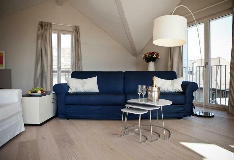 Апартаменты 1 Спальня с Балконом, Le Coq Chantant B&b And Boutique