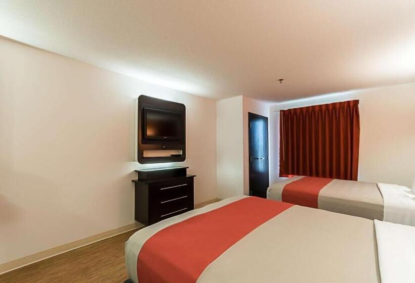 デラックスルーム, Motel 6 Moosomin, Sk