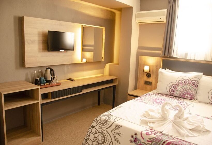 Трехместный Номер Deluxe, Ephesus Hera