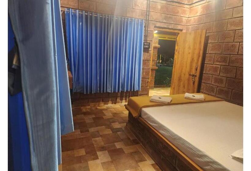 Номер Deluxe, Neel Agro Tourism &resort