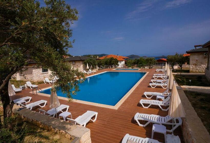 Номер Стандарт Трехместный, Terra Rossa Stone Houses Otel & Restaurant  Kaş