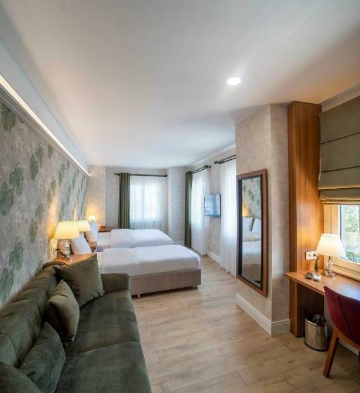 Четырехместный Номер Стандарт Вид на Море, Mell City Hotel Trabzon