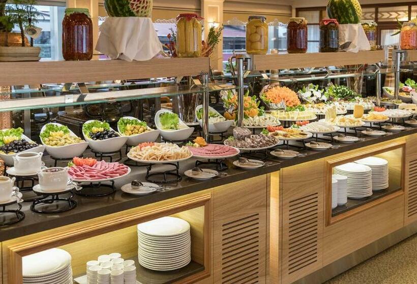 Четырехместный Номер Стандарт Вид на Море, Mell City Hotel Trabzon