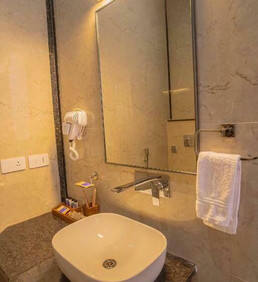 Президентский Люкс, Dhauladhar Heights Resort