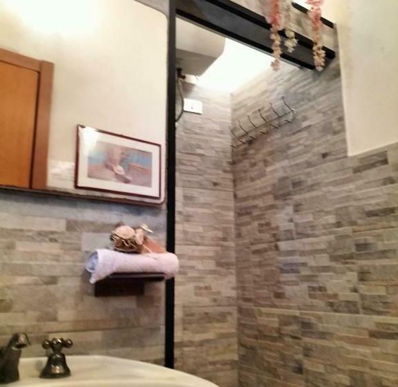 اتاق استاندارد چهار تخته, La Villa Del Conte