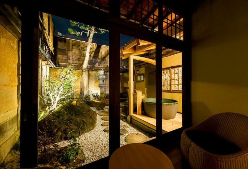 Люкс, Nazuna Kyoto Nijojo