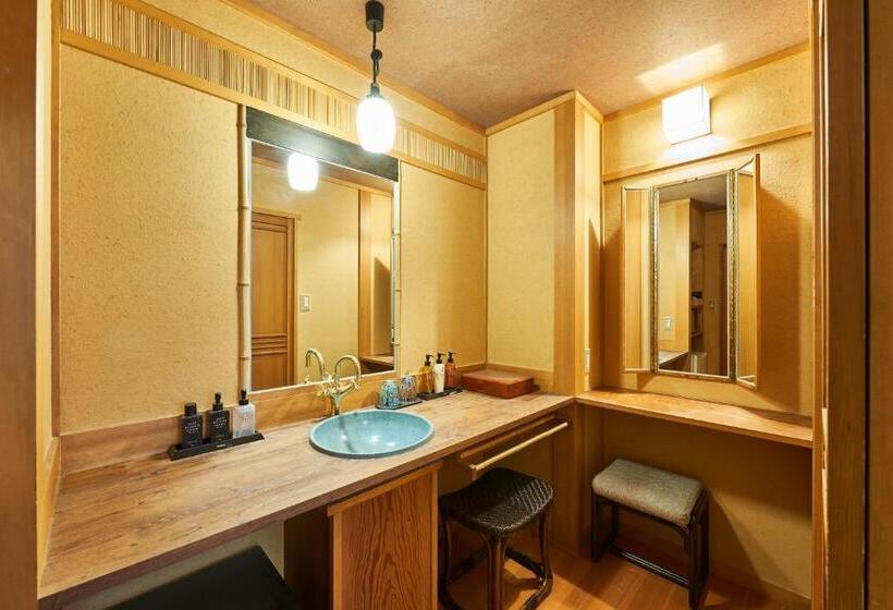 Номер Стандарт, Shima Onsen Toshimaya