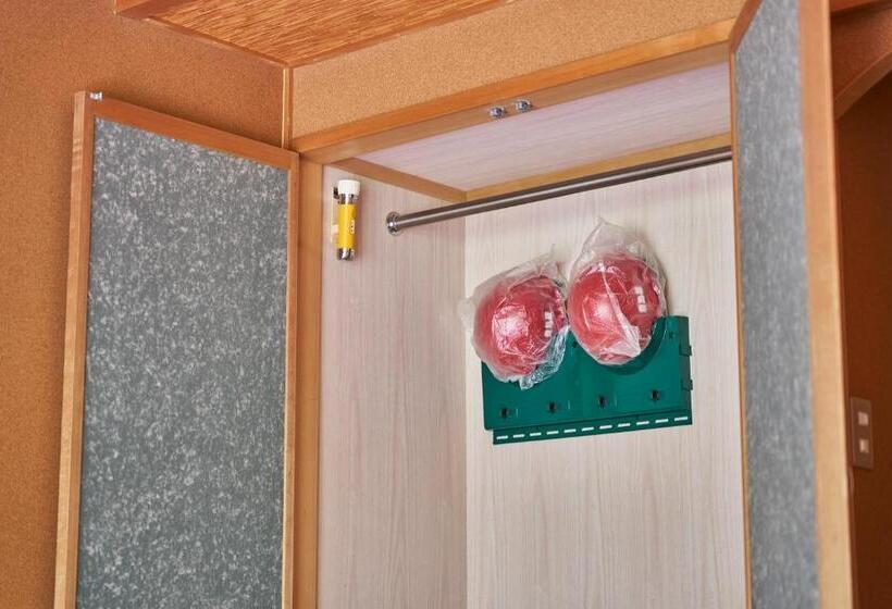 Номер Стандарт Трехместный, Shima Onsen Toshimaya