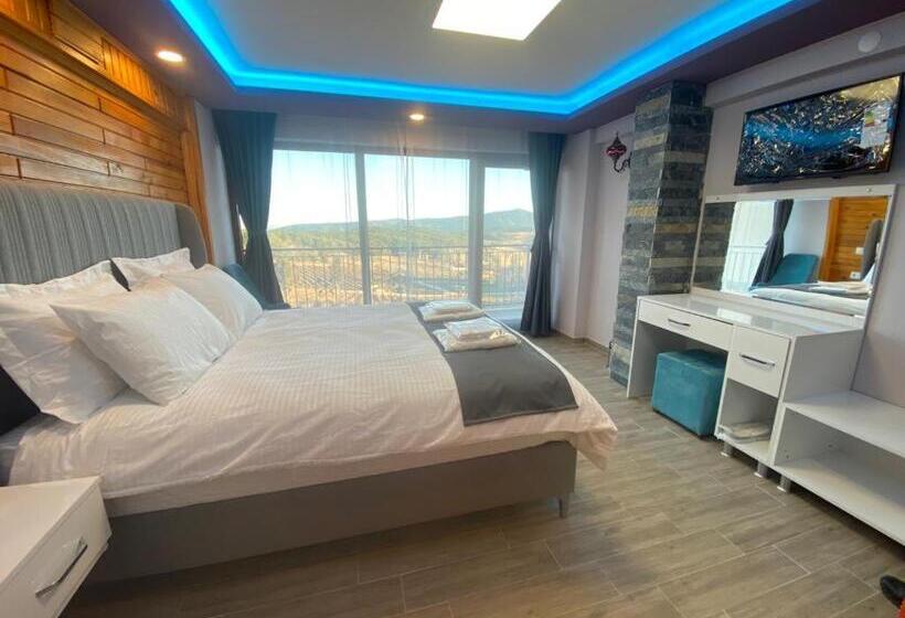 سوئیت با بالکن, La Vie En Rose Hotel By Sogutdagi Isparta