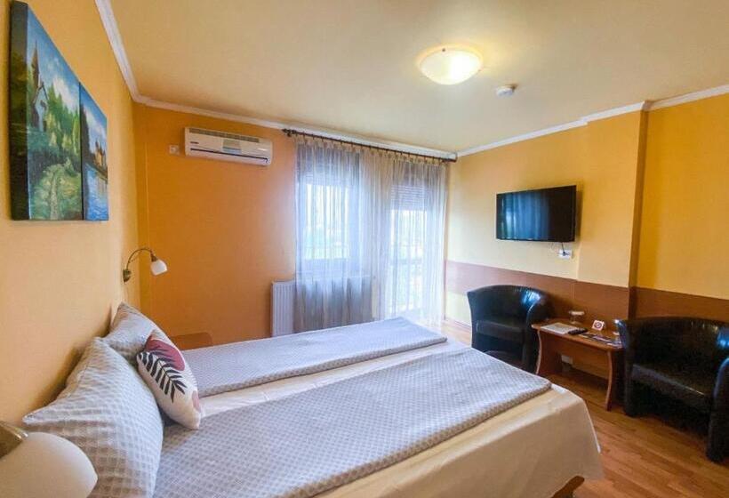 Номер Deluxe, Pensiunea Tirol Baile Felix