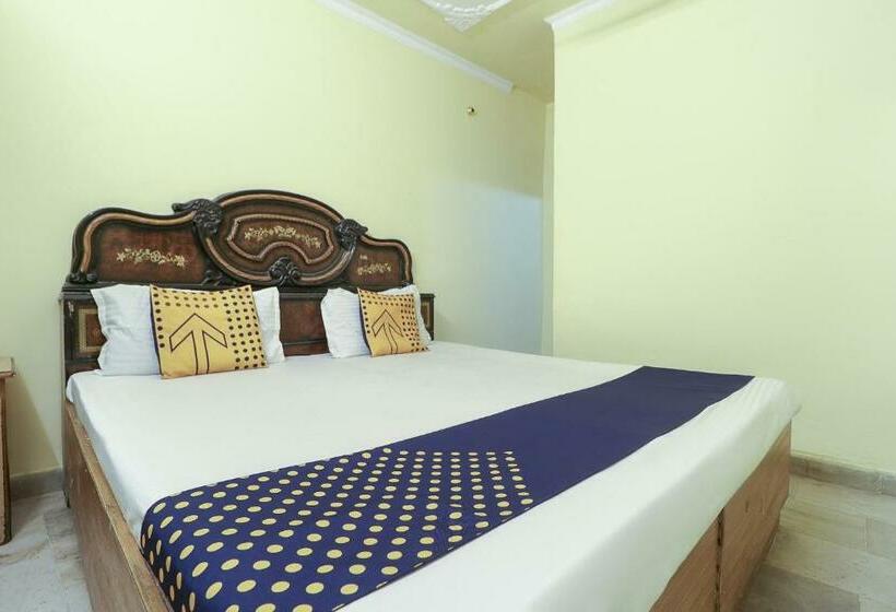 اتاق استاندارد سه نفره, Spot On 75384  Star Inn