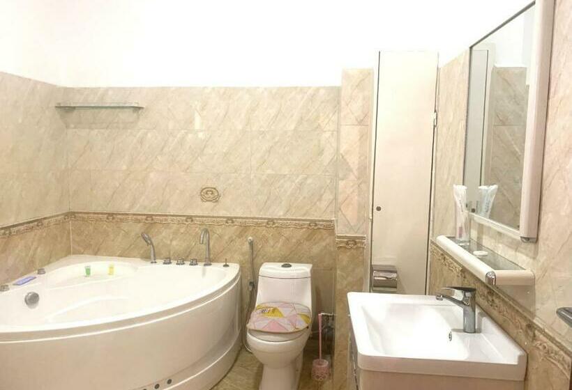 سوییت با چشم‌انداز باغ, Hôtel Sky Blue Mada