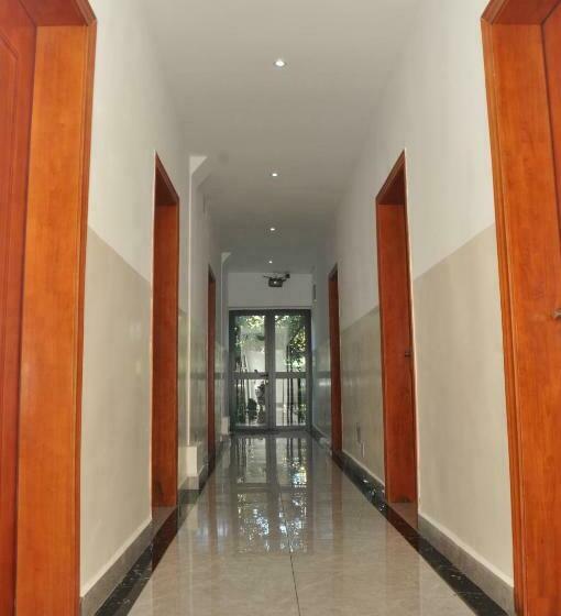 سوییت لوکس, Hôtel Sky Blue Mada
