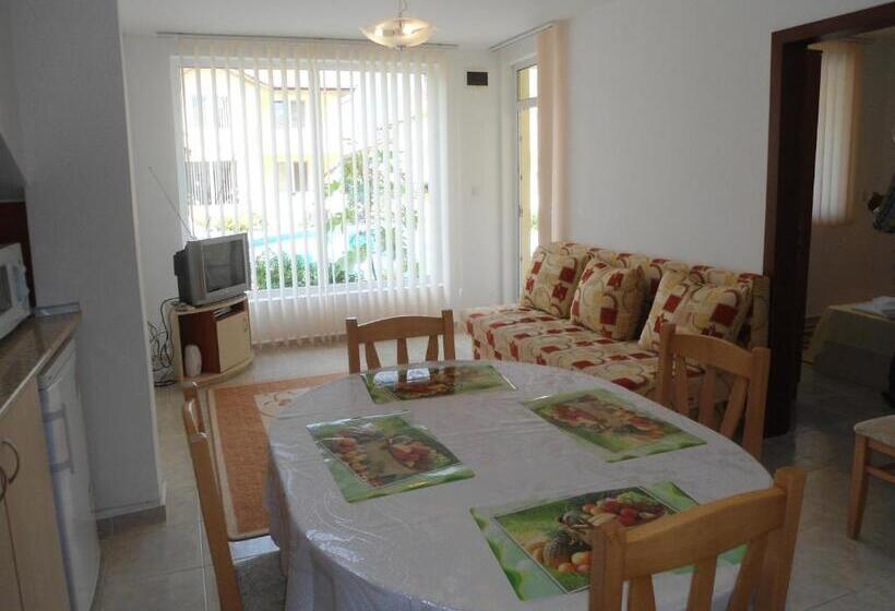 آپارتمان 2 خوابه, Family Hotel Radka