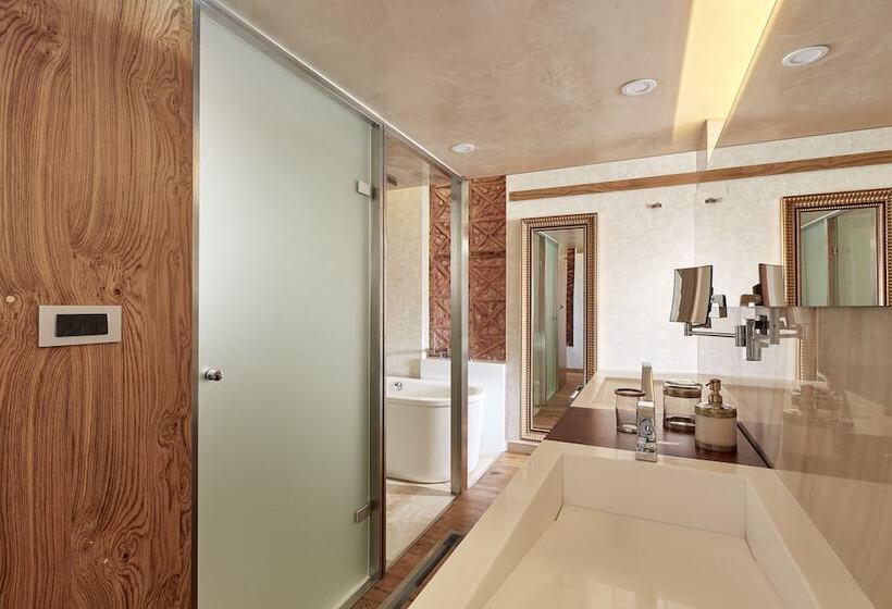 Suite Executiva, Domus Renier Boutique