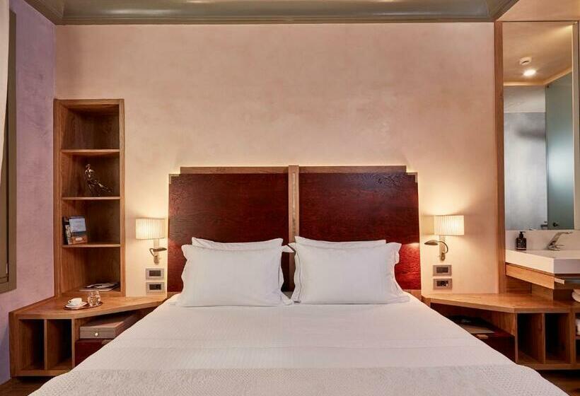 Quarto clássico, Domus Renier Boutique
