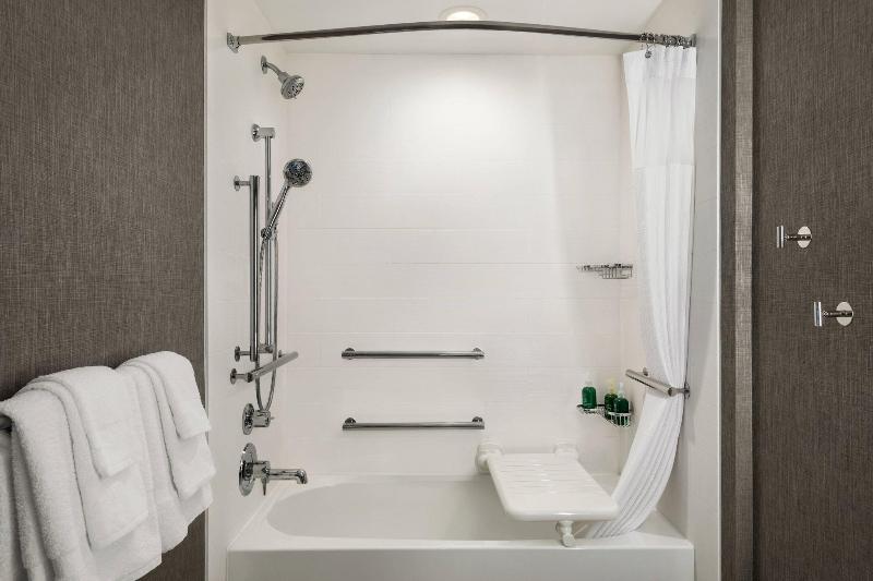 سوییت لوکس, Fanar Hotel & Residences