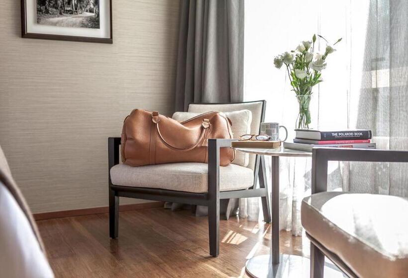 اتاق سوپریور با تخت بزرگ, Ladera Boutique