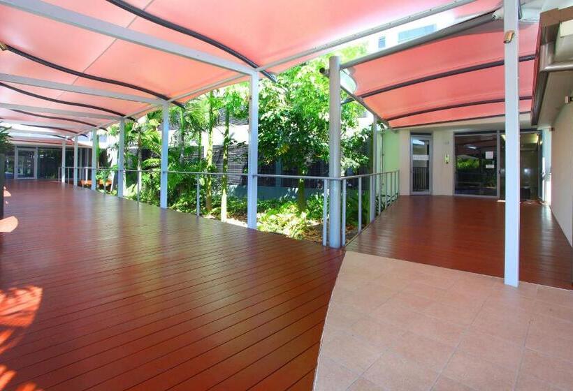 2 Bedrooms Apartment Lake View, Signature Waterfront Apartments