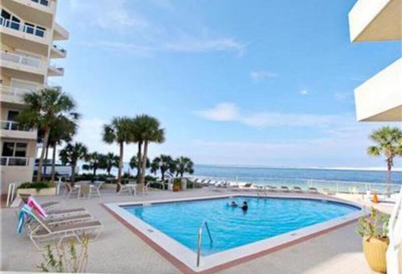 Apartamento 2 Dormitórios, East Pass 208
