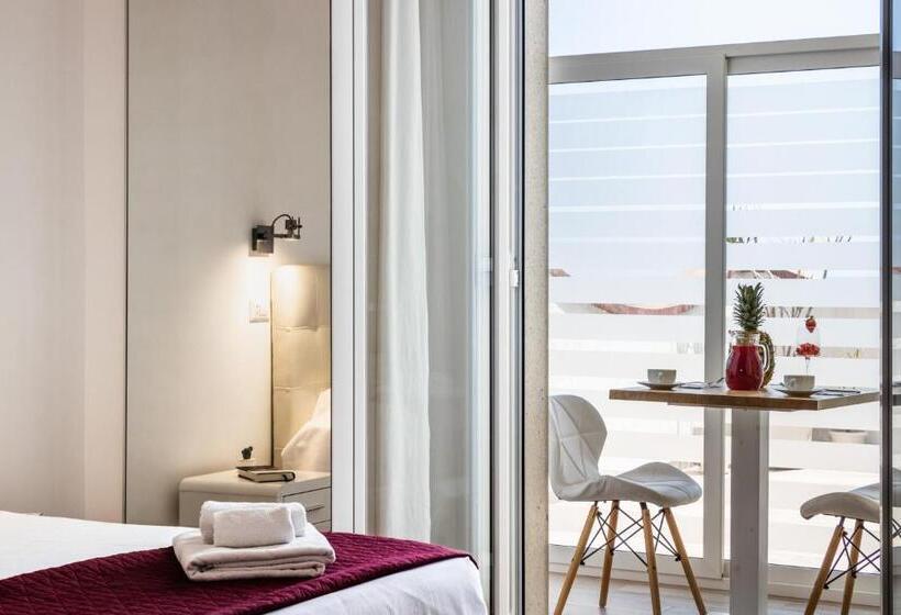Полулюкс Вид на Море, Pantanello Rooms Avola