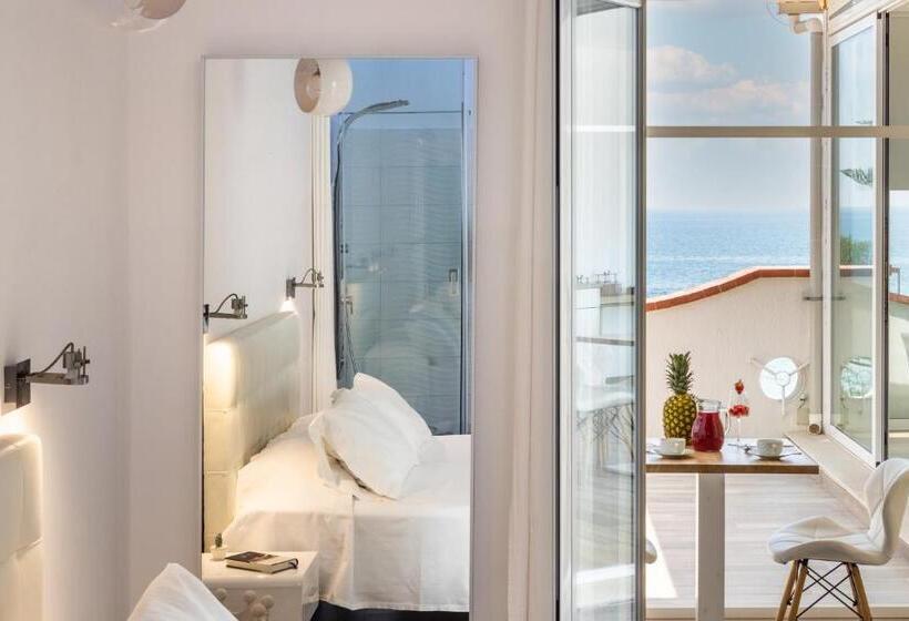 Полулюкс Вид на Море, Pantanello Rooms Avola