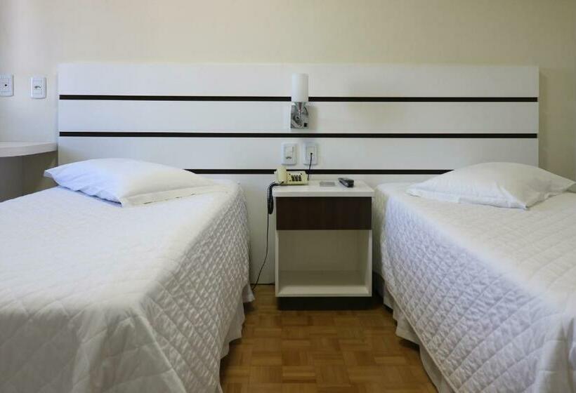 스탠다드 룸, Tri Hotel Xanxerê