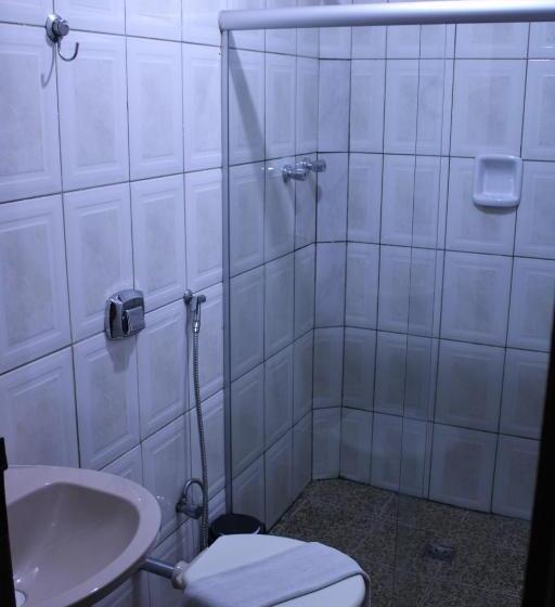 Номер Стандарт Трехместный, Domus Hotel Veneza Ipatinga