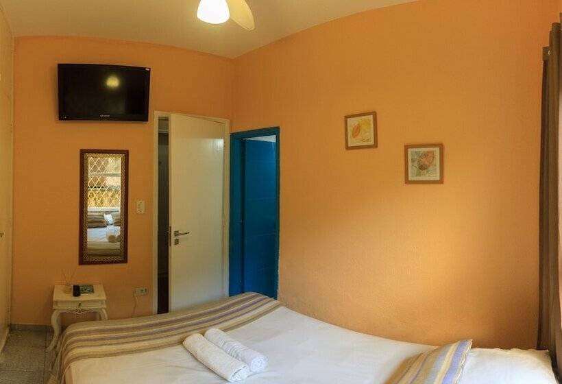 Quarto Estandar Individual, Guaruja Hostel