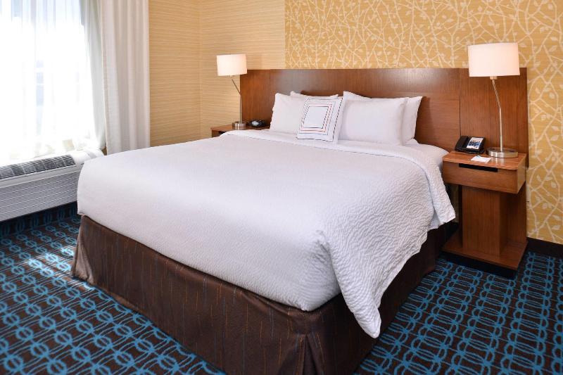 Стандартный Номер Кровать Кинг, Fairfield Inn & Suites Farmington