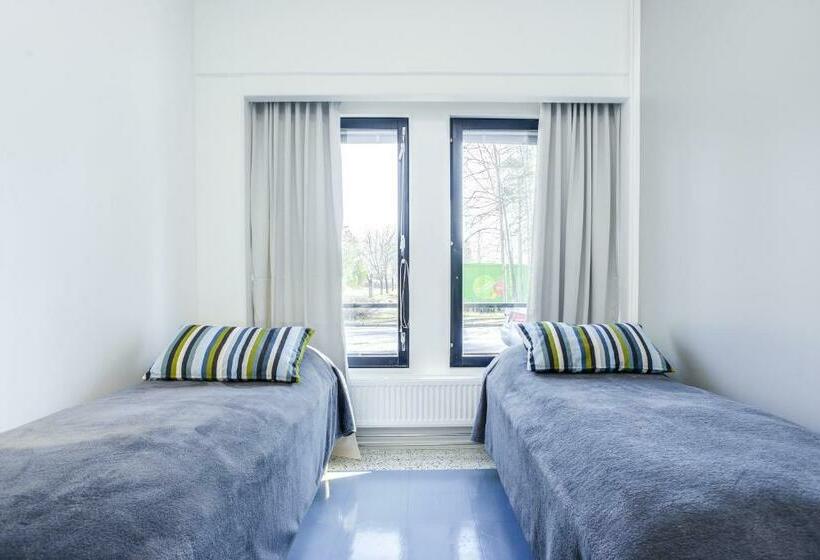스탠다드 룸 공동 욕실, Forenom Hostel Vantaa Aviapolis
