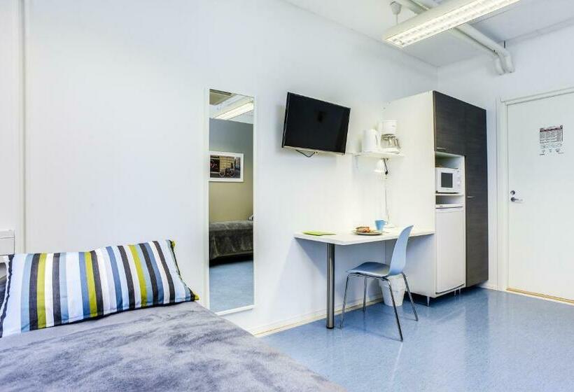 Номер Стандарт Индивидуальный Совместная Ванная, Forenom Hostel Vantaa Aviapolis