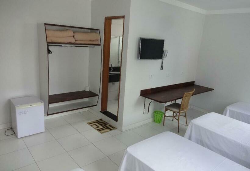 스탠다드 룸, Monte Carlo Uberlândia