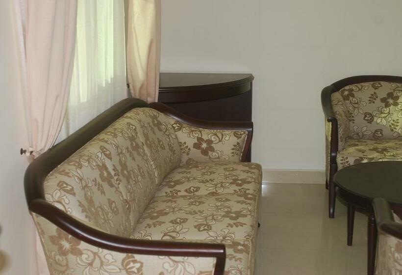 جناح مزوَّد بشرفة, Panorama Portico Hotel, Juba