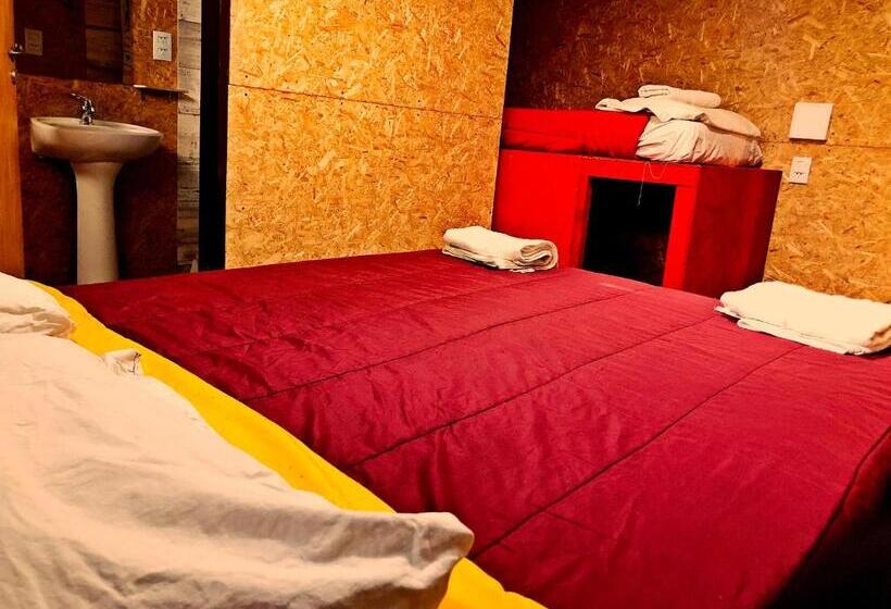 스탠다드 룸, Moving Hostel Travel Bar