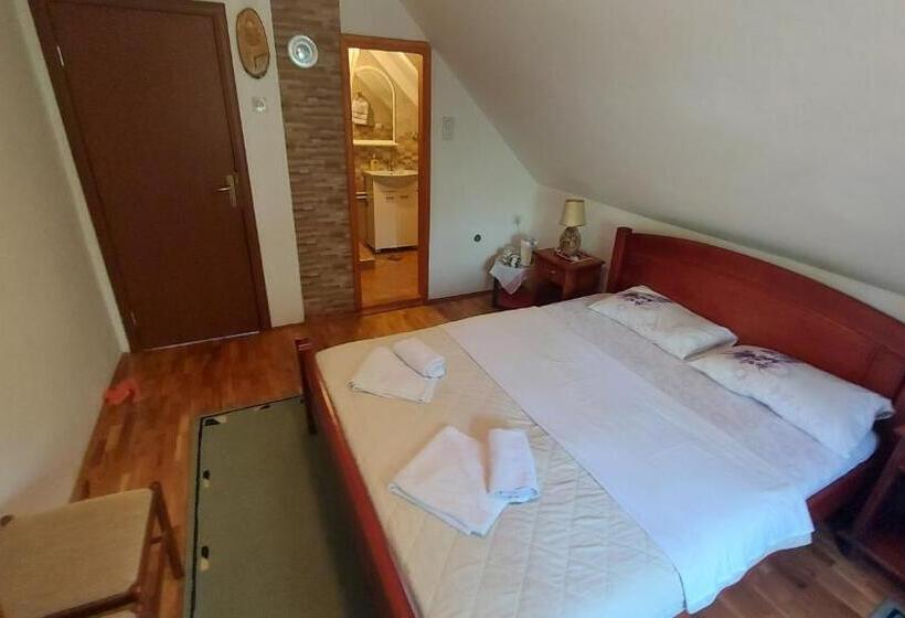 اتاق استاندارد با چشم‌انداز کوهستان, Guest House Milena