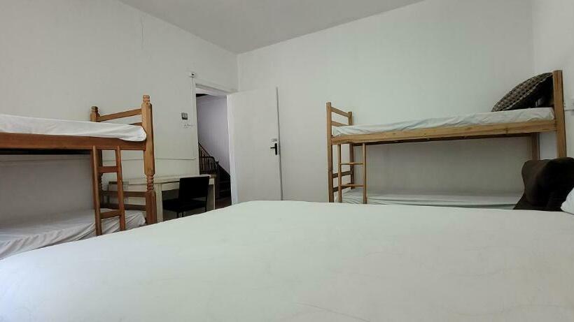 Семейный Номер, Hostel Rota Do Vale