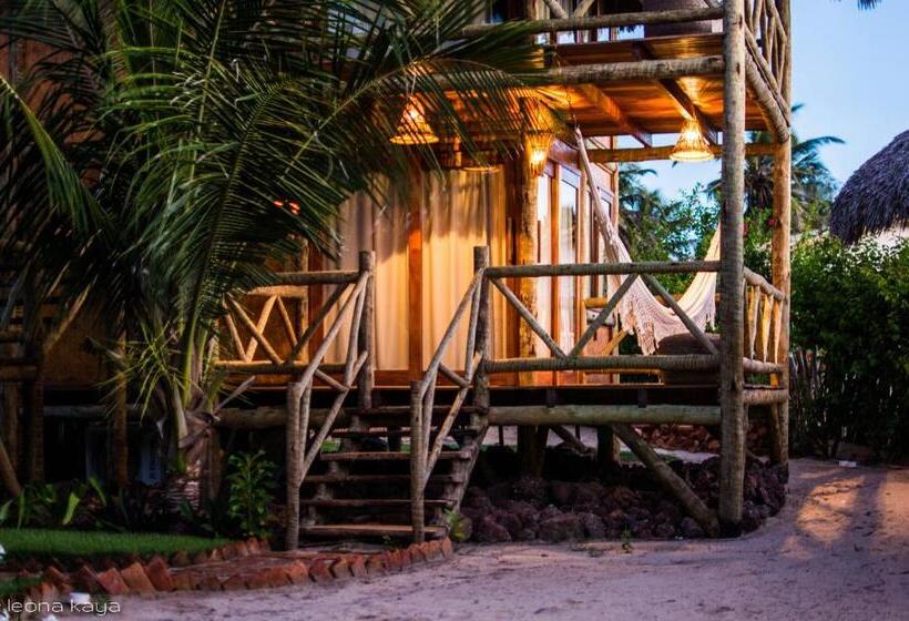 Люкс Вид на Сад, Bobz Boutique Resort