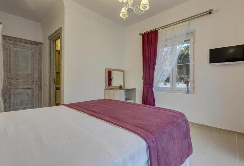 اتاق لوکس, Bellapi̇etra