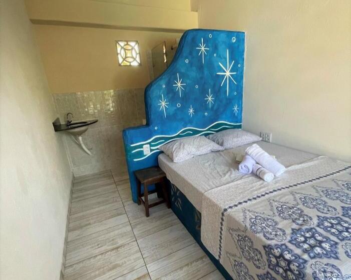 سوییت با چشم‌انداز استخر, Hostel Do Ceu