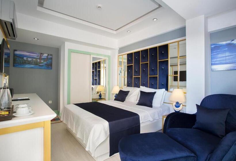 Номер Стандарт Вид на Горы, Sea View