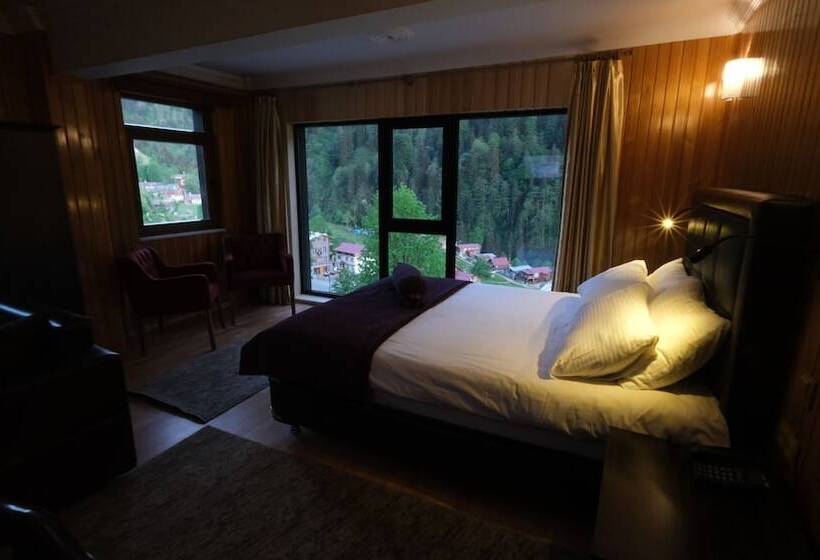 اتاق لوکس با چشم‌انداز, Ayder Villa De Pelit