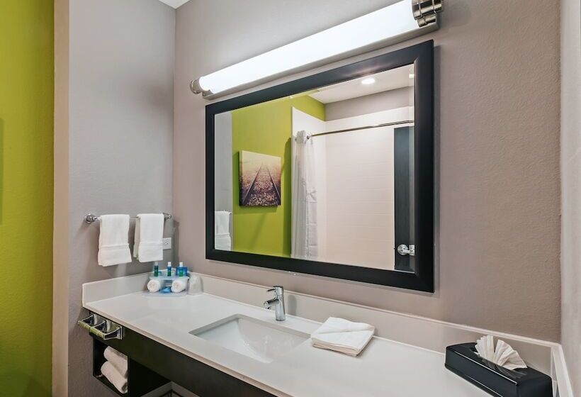 Номер Стандарт, Holiday Inn Express & Suites Perryton By Ihg