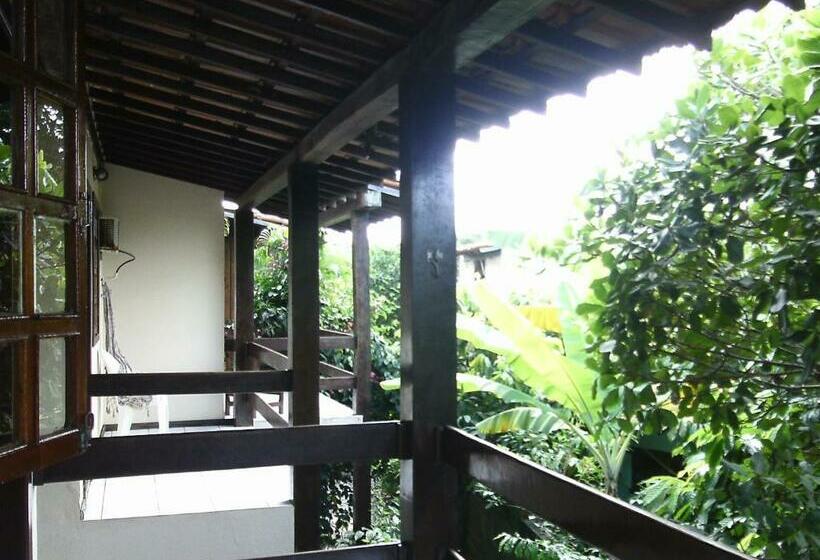 Quarto Triplo Estandar, Taperapuan Praia