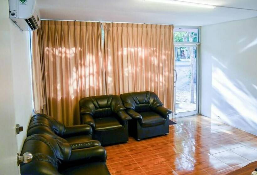 Семейный Номер, Phe Samed Villa